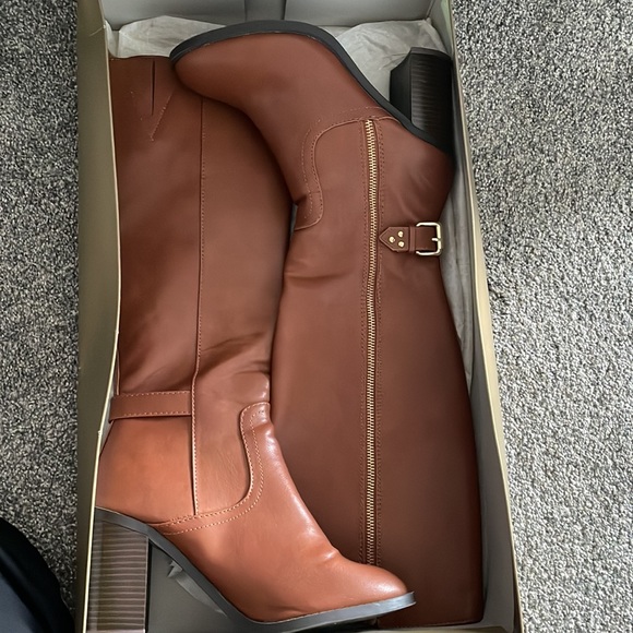 Beautiful boots only used once maybe - Picture 4 of 8